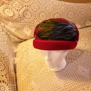 Sutherland's beautiful feathered hat